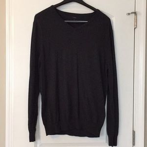 JCrew Men’s Tall Cotton-Cashmere V-neck Sweater